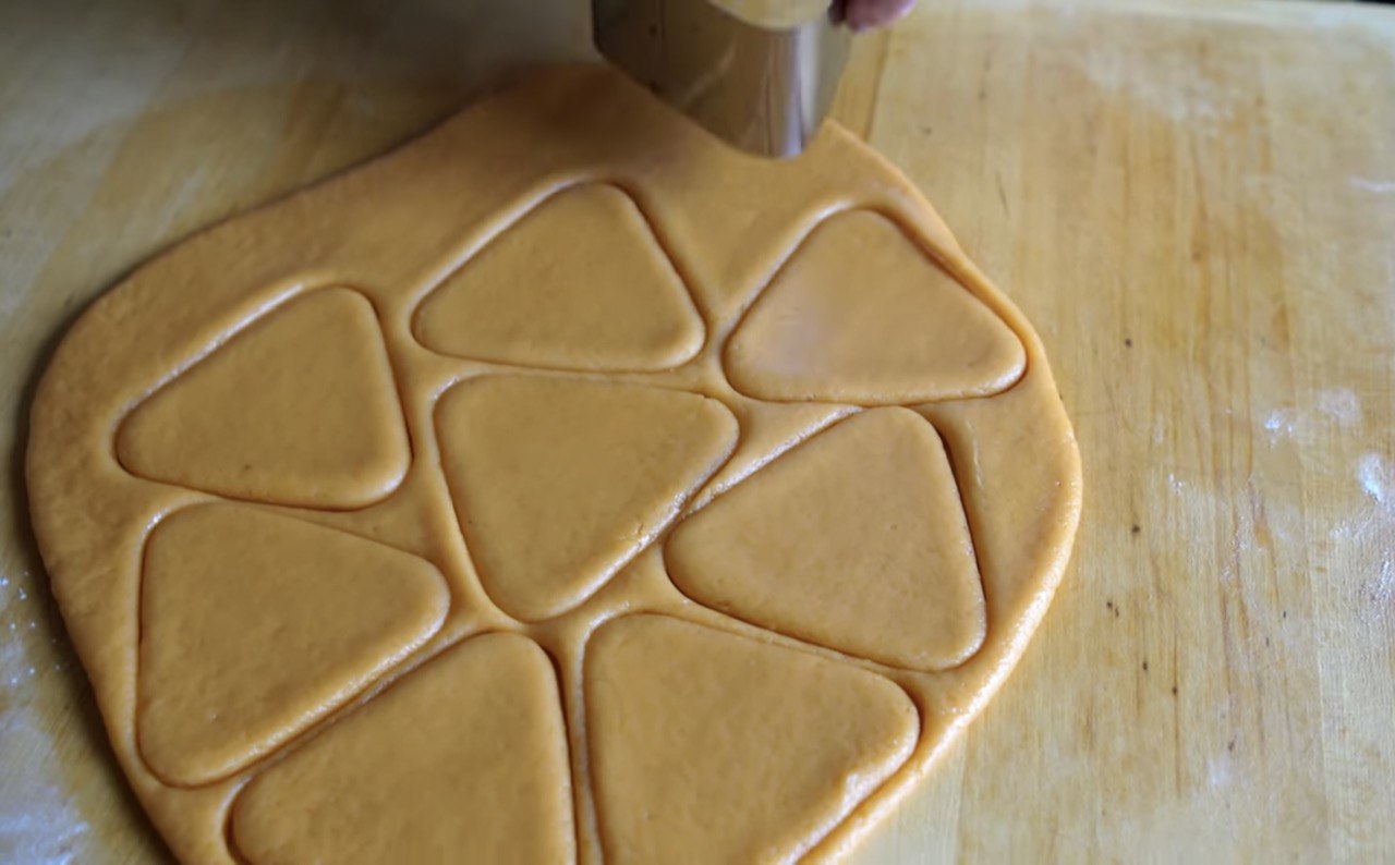 Як приготувати печиво на томатному соку з 5 інгредієнтів: рецепт бюджетного десерту